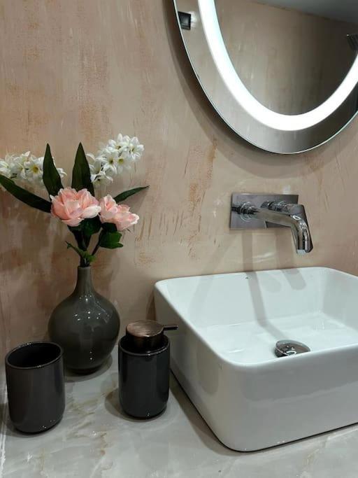 Exquisite Penthouse With Breathtaking Acropolis Panorama View Apartment Athens Ngoại thất bức ảnh