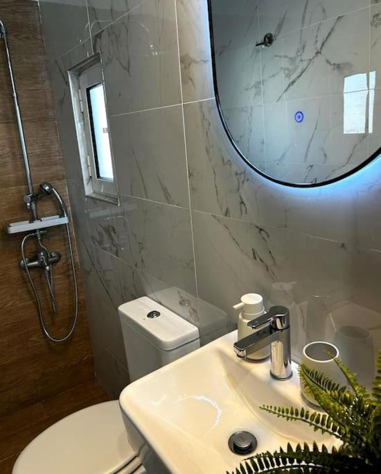 Exquisite Penthouse With Breathtaking Acropolis Panorama View Apartment Athens Ngoại thất bức ảnh